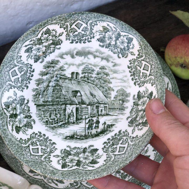 Блюдце от чайной пары Англия Деревня