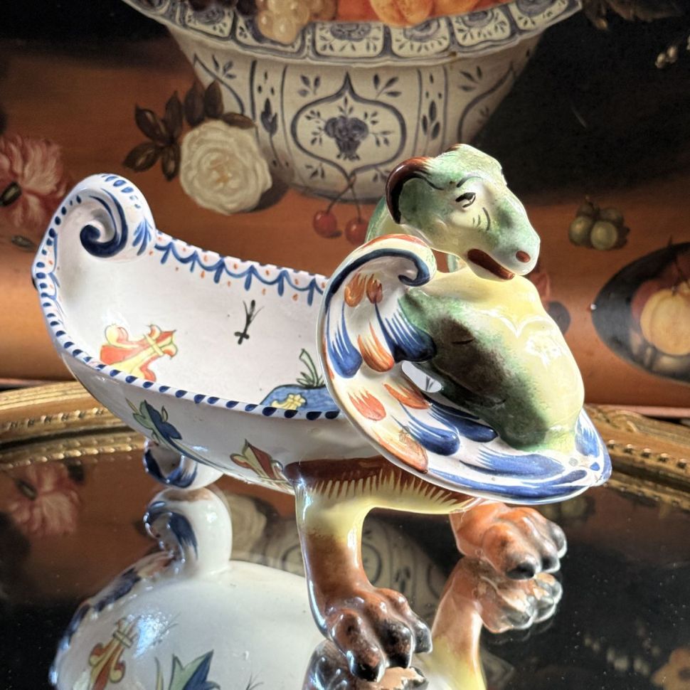 Ваза Дракон 23 см реплика Руанского фарфора 17 века Франция