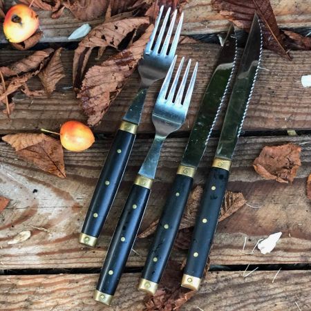 Нож для мяса 22 см сталь бакелит