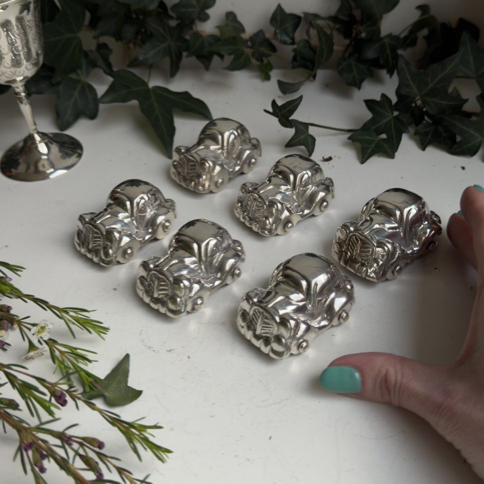 Декор настольный Машина 6 см серебрение