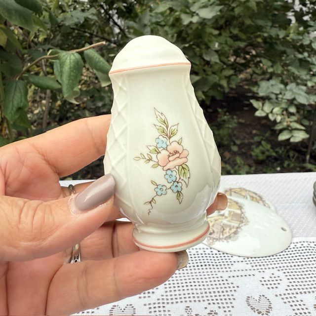 Солонка Rosette 9 см фарфор Германия