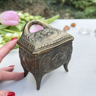 Шкатулка для ювелирных изделий 10 см бронза Франция