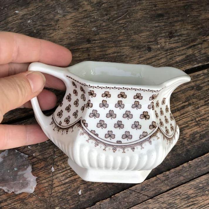 Молочник Adams member of Wedgwood Group
