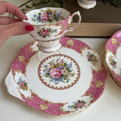 Чайная пара Royal Albert Lady Carlyle 200 мл Tennis plate  Англия 