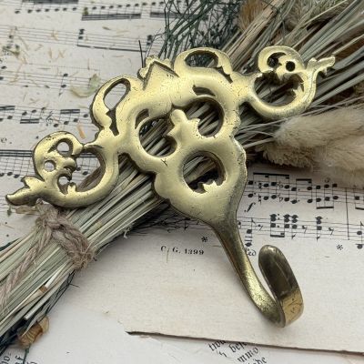 Вешалка крючок 13 см латунь 