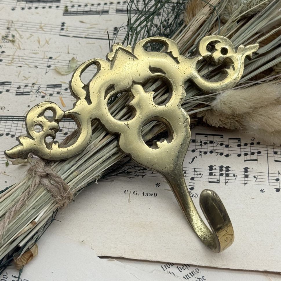 Вешалка крючок 13 см латунь 