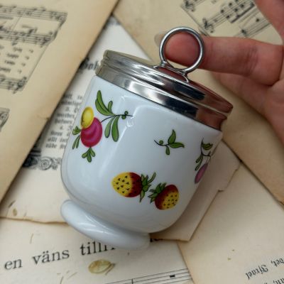 Кодлер на 2 яйца Royal Worcester Ягоды Англия 