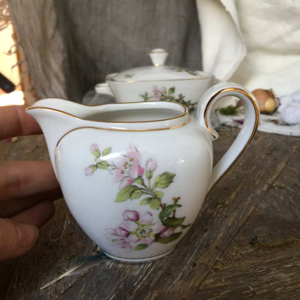 Молочник Цвет яблони Krautheim Selb Bavaria 20-е гг