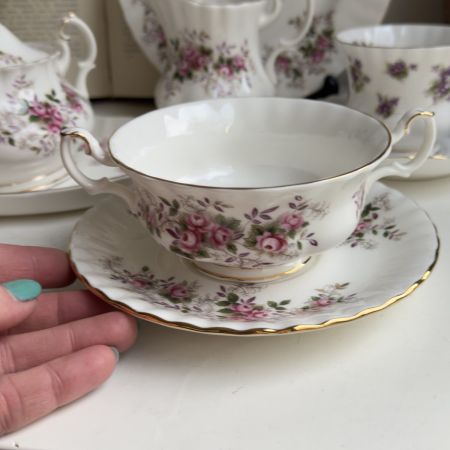 Бульонная пара Lavender Rose Royal Albert 1961 г. 300 мл Англия  