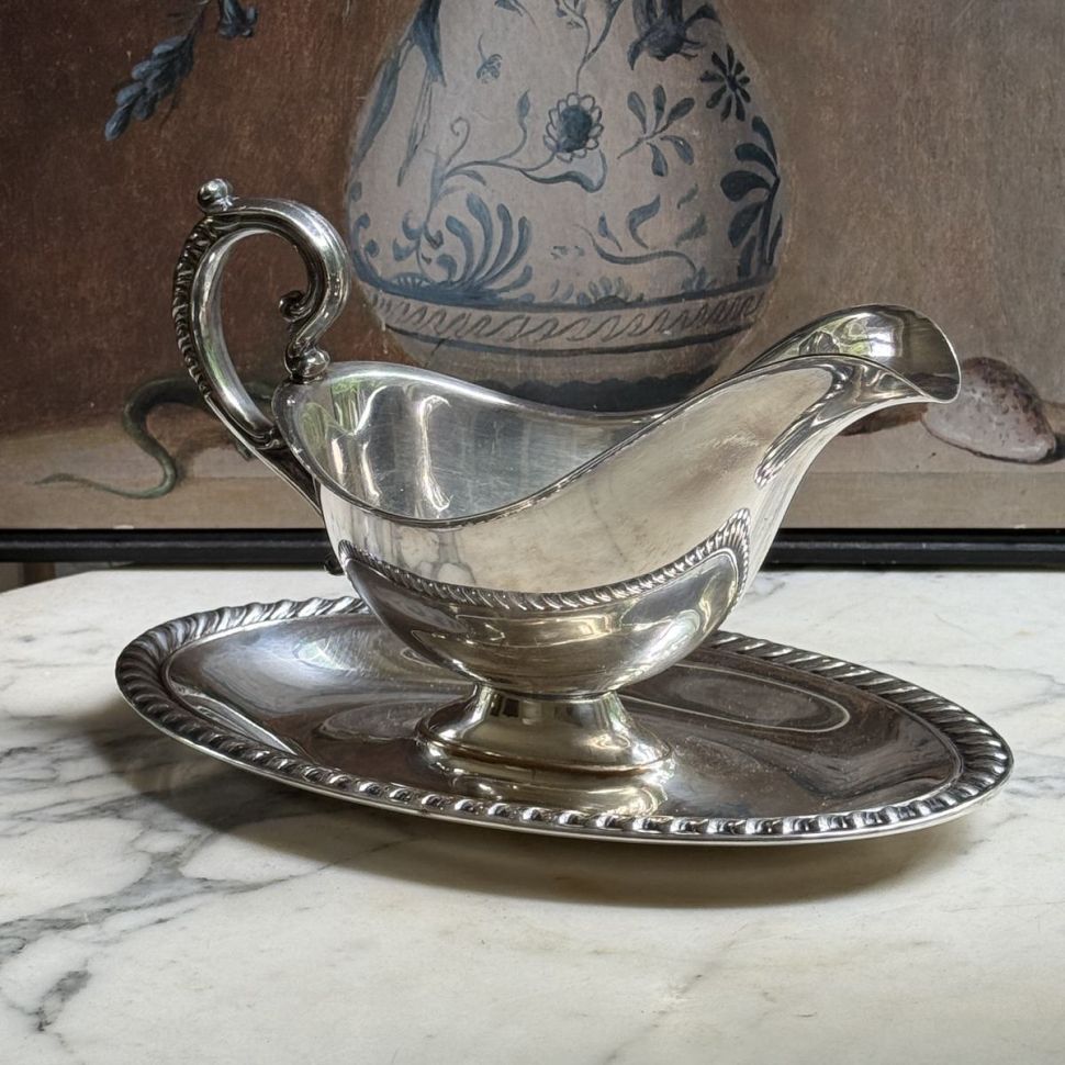 Соусник на блюде 270 мл серебрение