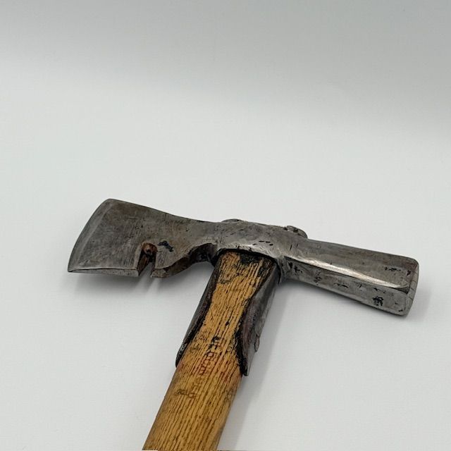 Топор Викинга 35 см дерево металлический сплав