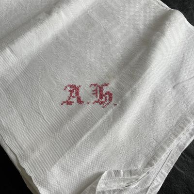 Скатерть 130х180 см лен монограмма