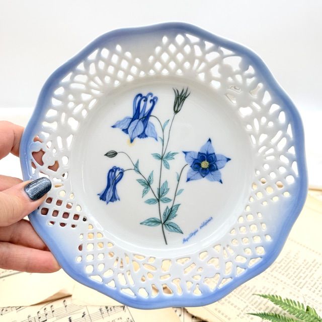 Тарелка Schumann Arzberg Tradition Aquilegia vulgaris 19 см Бавария