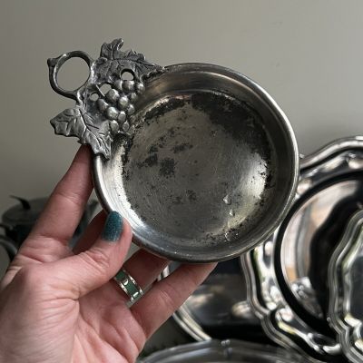 Подставка под бутылку Виноград 16 см