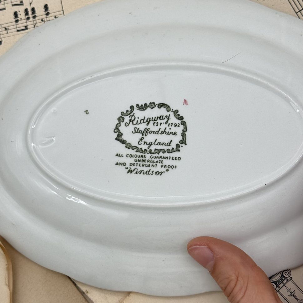 ​Блюдо овал Ridgway Staffordshire Windsor 21 см Англия      