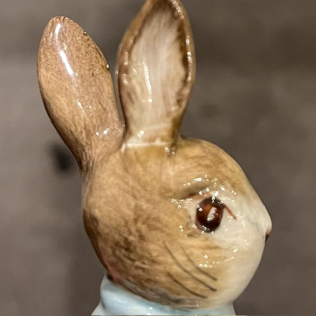 Статуэтка Beatrix Potter Peter Rabbit Royal Albert Англия 1989 г. изъян