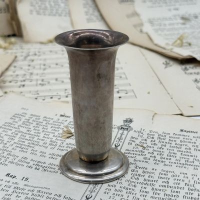 Ваза 9 см мельхиор