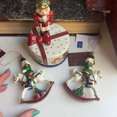 Статуэтка музыкальная ВиллеройБох Christmas Toy's Щелкунчик 15 см