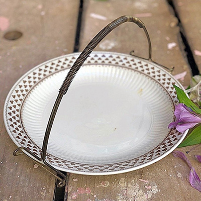 Держатель для тарелки