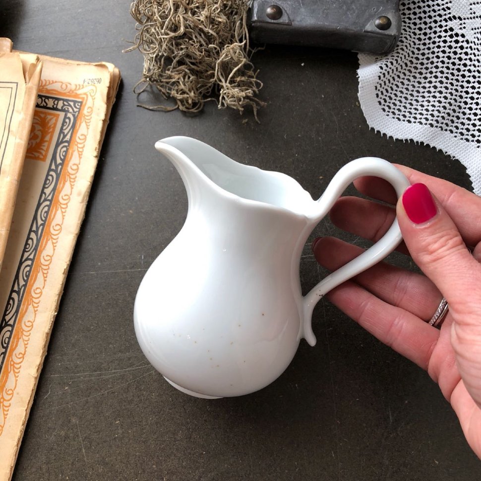 Молочник белый Германия