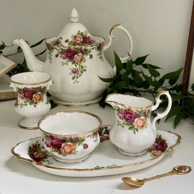 Сахарница молочник блюдо Royal Albert 1962 г. Old Country Roses Англия набор 3 предмета