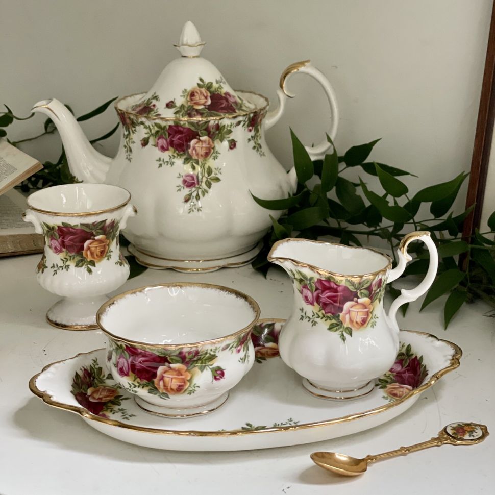 Сахарница молочник блюдо Royal Albert 1962 г. Old Country Roses Англия набор 3 предмета
