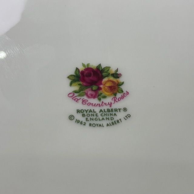 Сахарница молочник блюдо Royal Albert Old Country Roses Англия набор 3 предмета