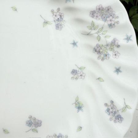 Тарелка Wedgwood April Flowers 17 см Англия   