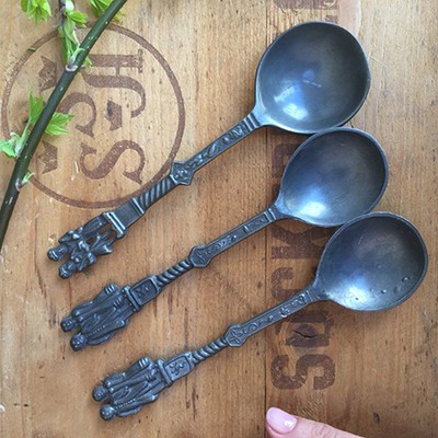 Ложка оловянная супружеская пара