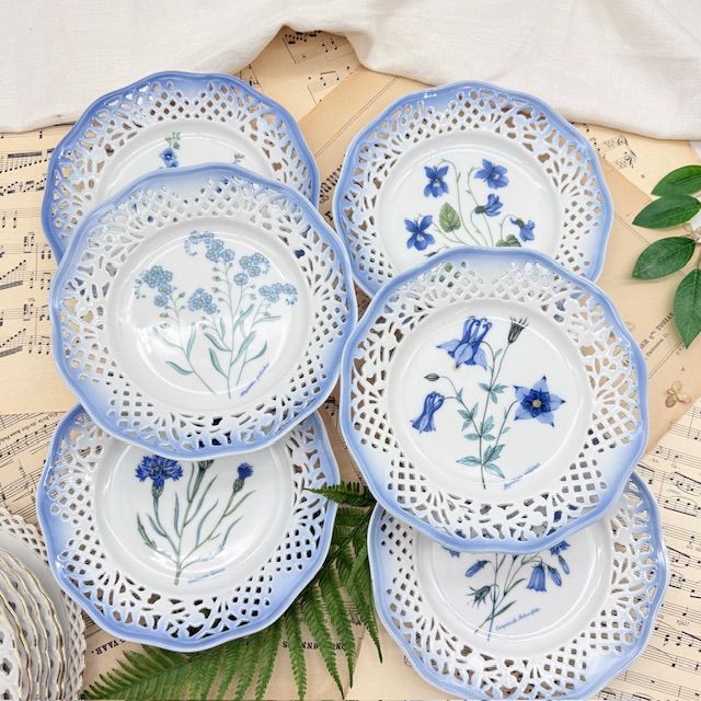 Тарелка Schumann Arzberg Tradition Myosotis palustris 19 см Бавария