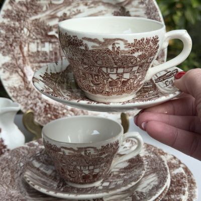 Чайная пара J.Broadhurst &amp; Sons Swan Inn 200 мл Англия ironstone