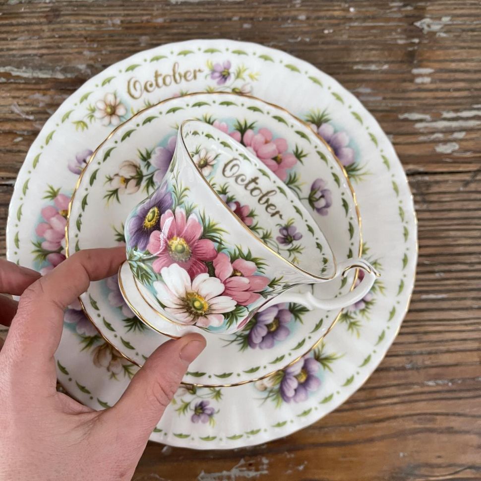 Тарелка Royal Albert 12 месяцев Октябрь 21 см Англия