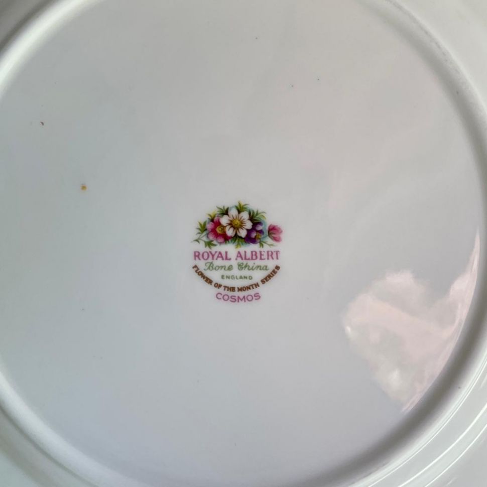 Тарелка Royal Albert 12 месяцев Октябрь 21 см Англия