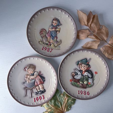 Тарелка 1985 Goebel Hummel 19 см Германия      