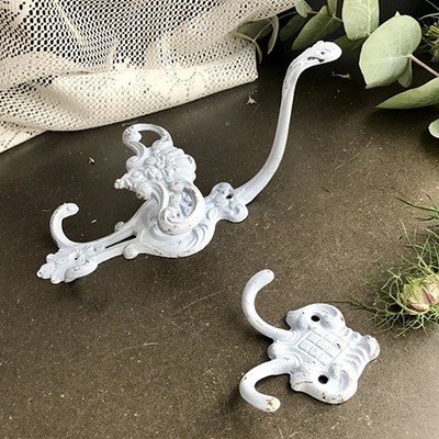 Крючок двойной малый