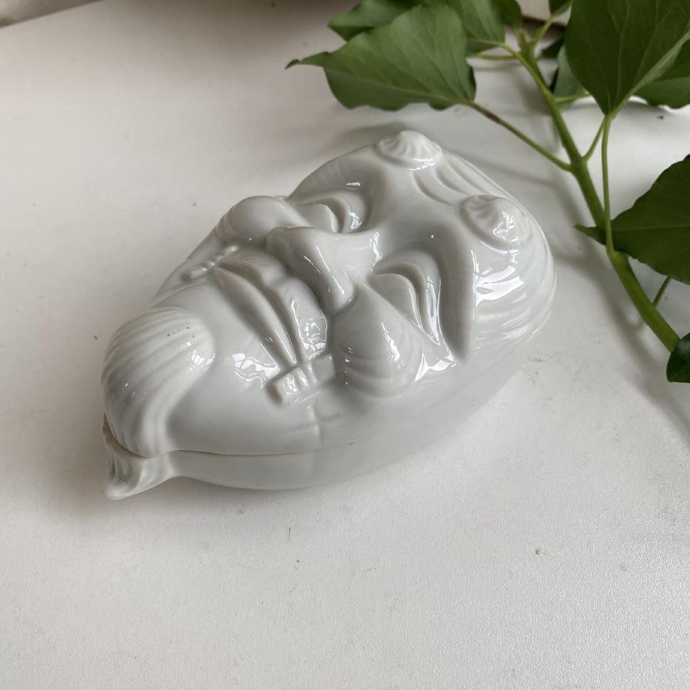 Шкатулка оригинальная 14 см Сатир фарфор