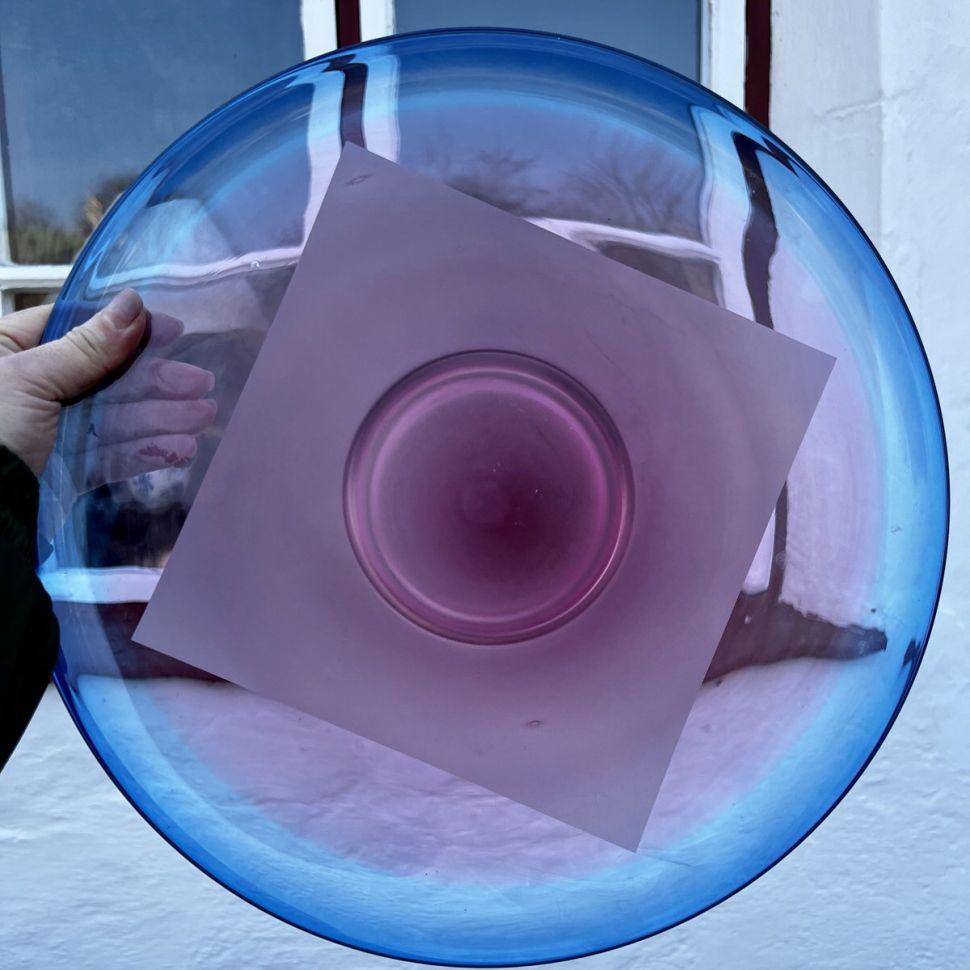 Блюдо круглое 37 см стекло Швеция синее