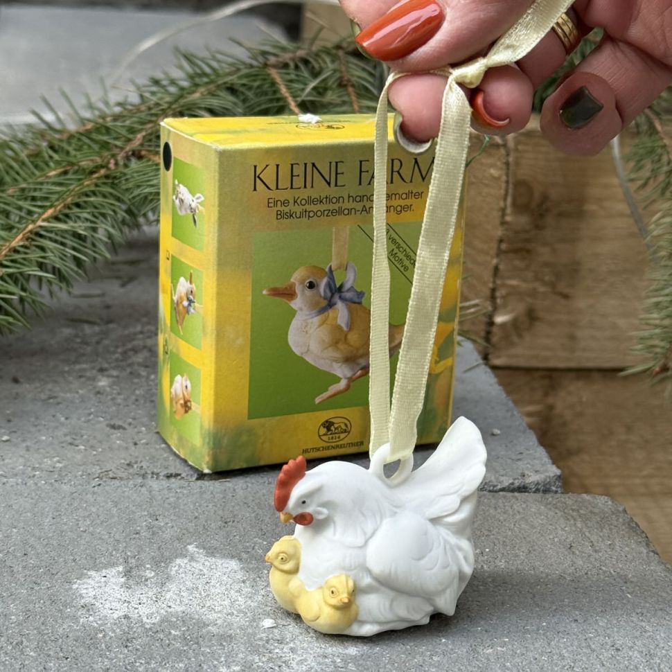 Подвес Hutschenreuther Курица 6 см бисквитный фарфор Германия  