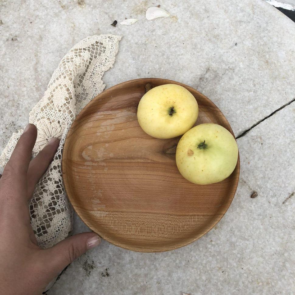 Блюдце из дерева, 17 см