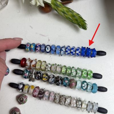 Шарм синий серебро муранское стекло