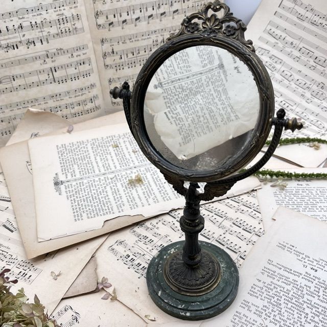 Зеркало настольное круглое Ампир 32 см латунь Франция