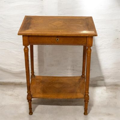 Туалетный столик в стиле Людовика XVI Франция дерево