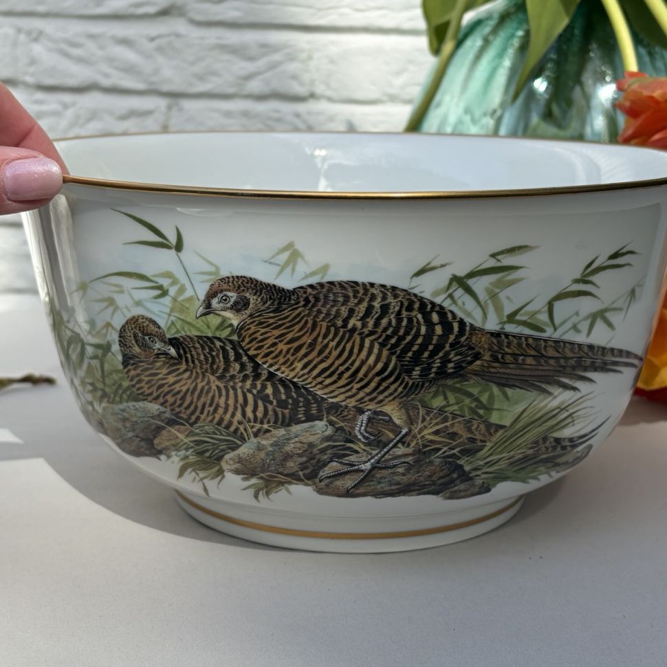 Салатник Franklin Porcelain The Lady Amherst's Pheasant Game Bird 25 см фарфор 1983 г.