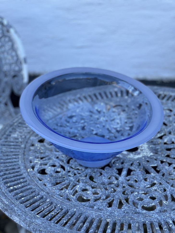 Салатник на подставке 37 см стекло Швеция