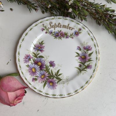 Тарелка Royal Albert 12 месяцев Сентябрь 16 см Англия