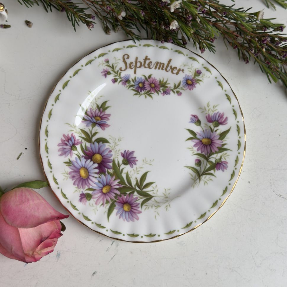 Тарелка Royal Albert 12 месяцев Сентябрь 16 см Англия