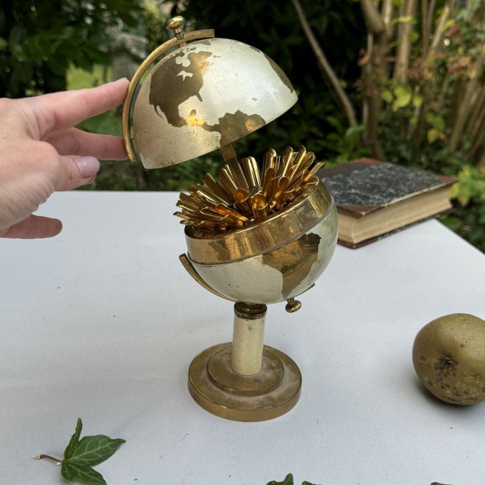 Держатель для самокруток сигарет Глобус Германия 60-е гг. золочение