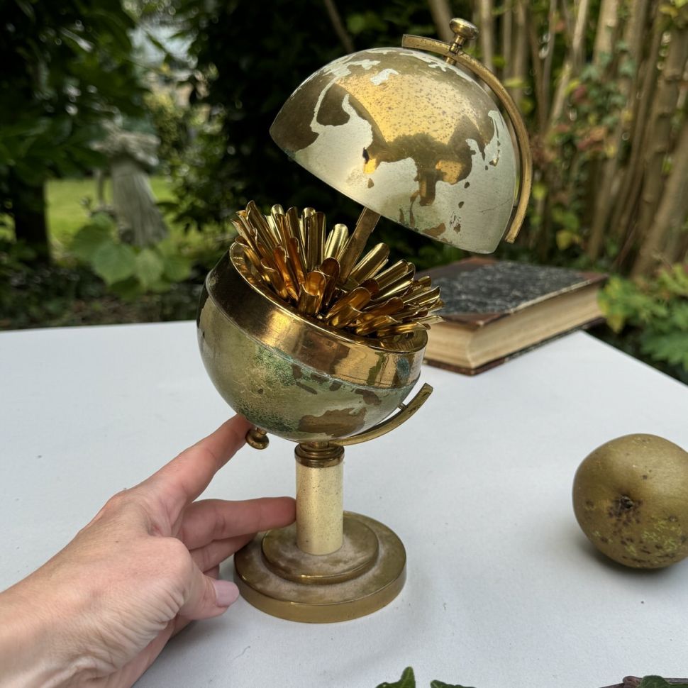 Держатель для самокруток сигарет Глобус Германия 60-е гг. золочение