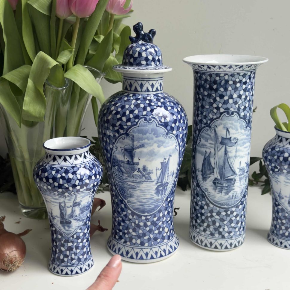 Ваза с крышкой ВиллеройБох Flandria 30 см фарфор Германия 1900 г.г.