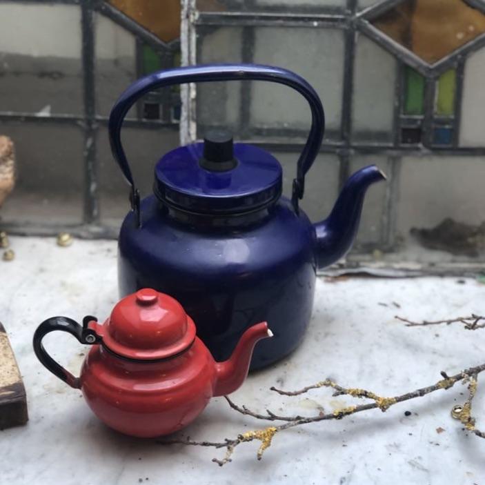 Чайник синий 2 л эмалированный